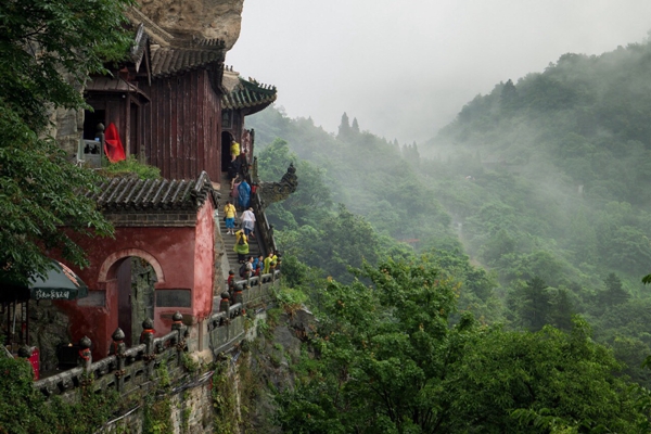 湖北省十大名山排行榜，湖北省十大名山有哪些