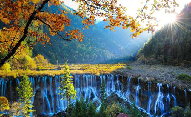 四川景點排行榜前十名，四川旅游必去十大景點推薦