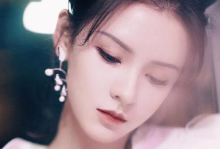 心屬一人的網(wǎng)名，心里牽掛一個人的網(wǎng)名